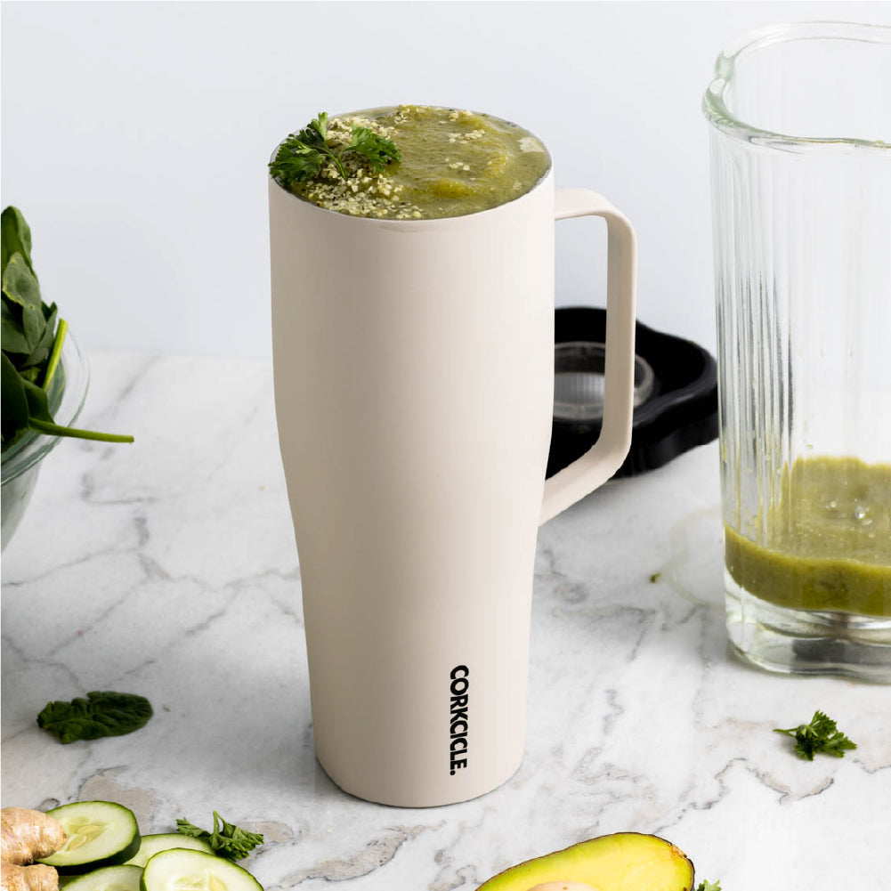 cold-cup-xl-p9 588f4a27c4cf--2230CLT-lifestyle.jpg