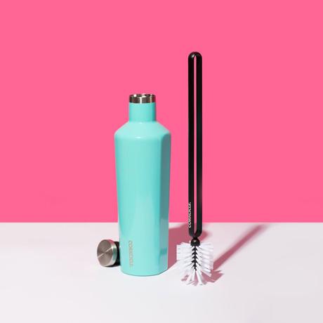 bottle-brush-w8 accessories_bottlebrush_lifestyle.jpg